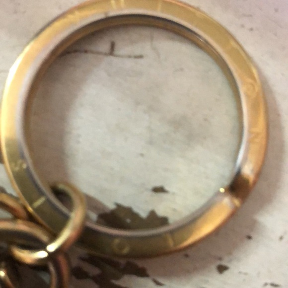 Louis Vuitton key ring - Picture 2 of 3